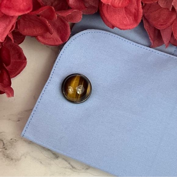 Elegant Round Brown & Gold Striped Tiger’s Eye Cufflinks - Picture 14 of 17